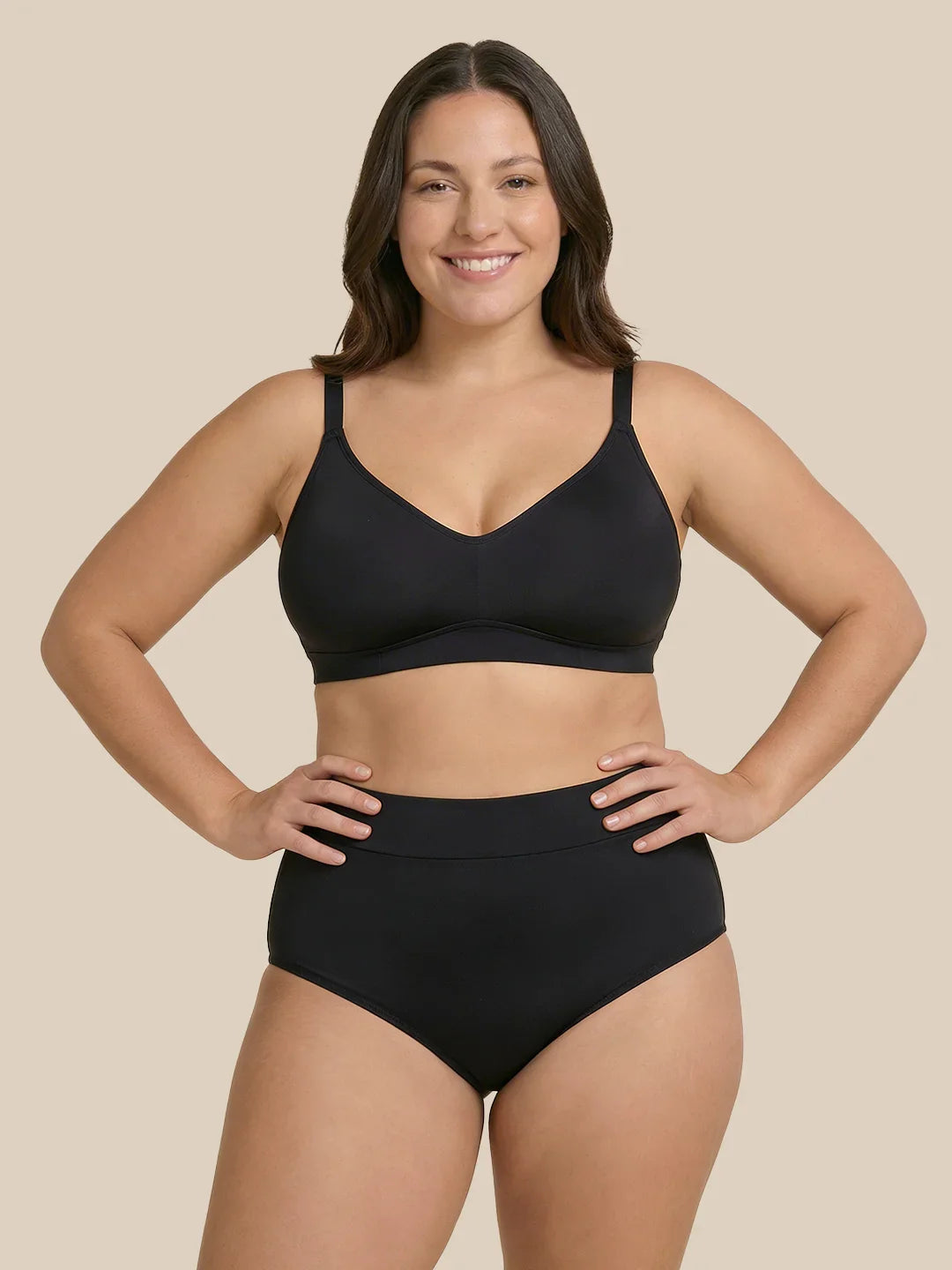 Lettera sul nuoto mestruale | Extra intenso | 100% a prova di perdite | Nero