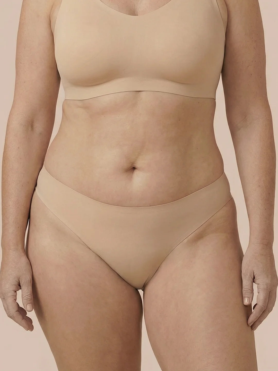 Brasiliana senza cuciture | Perdite di urina leggere | Ultra morbido e senza cuciture | 100% anti-perdite & Cotone Biologico | Apricot